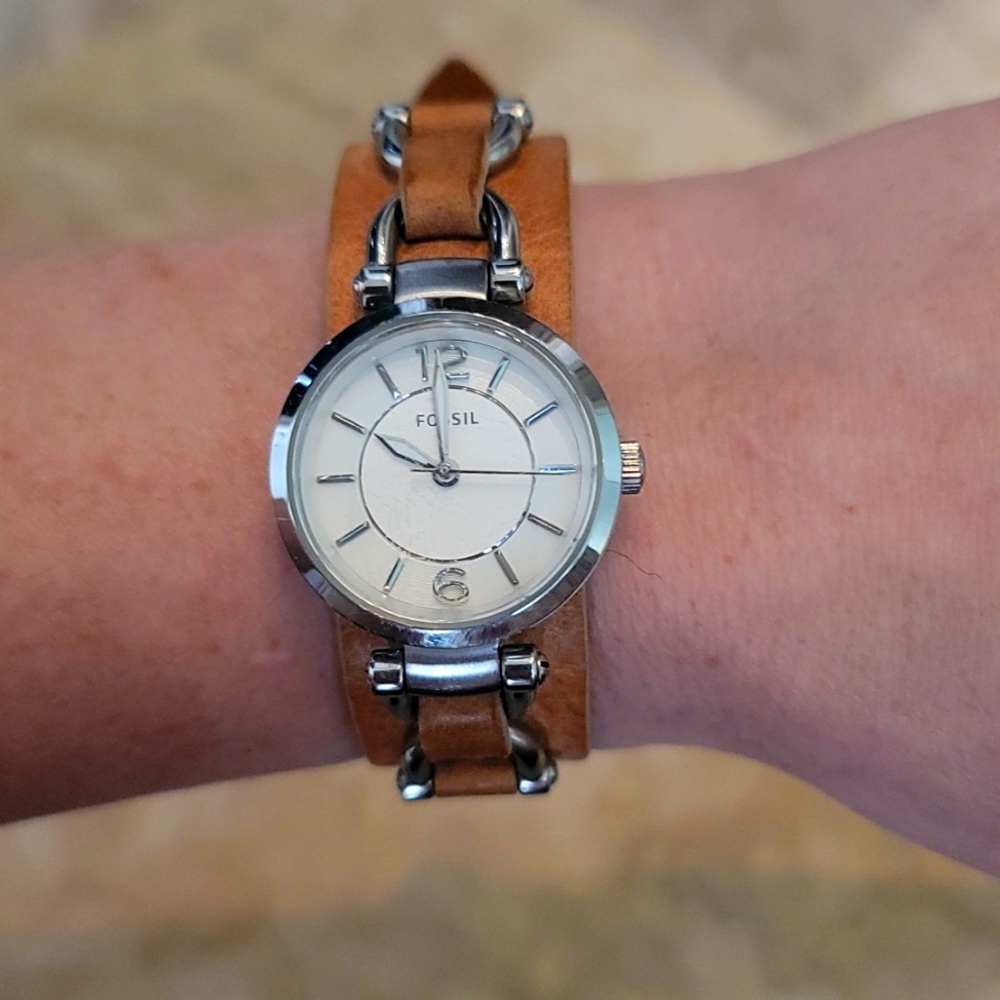 Fossil genuine leather watch